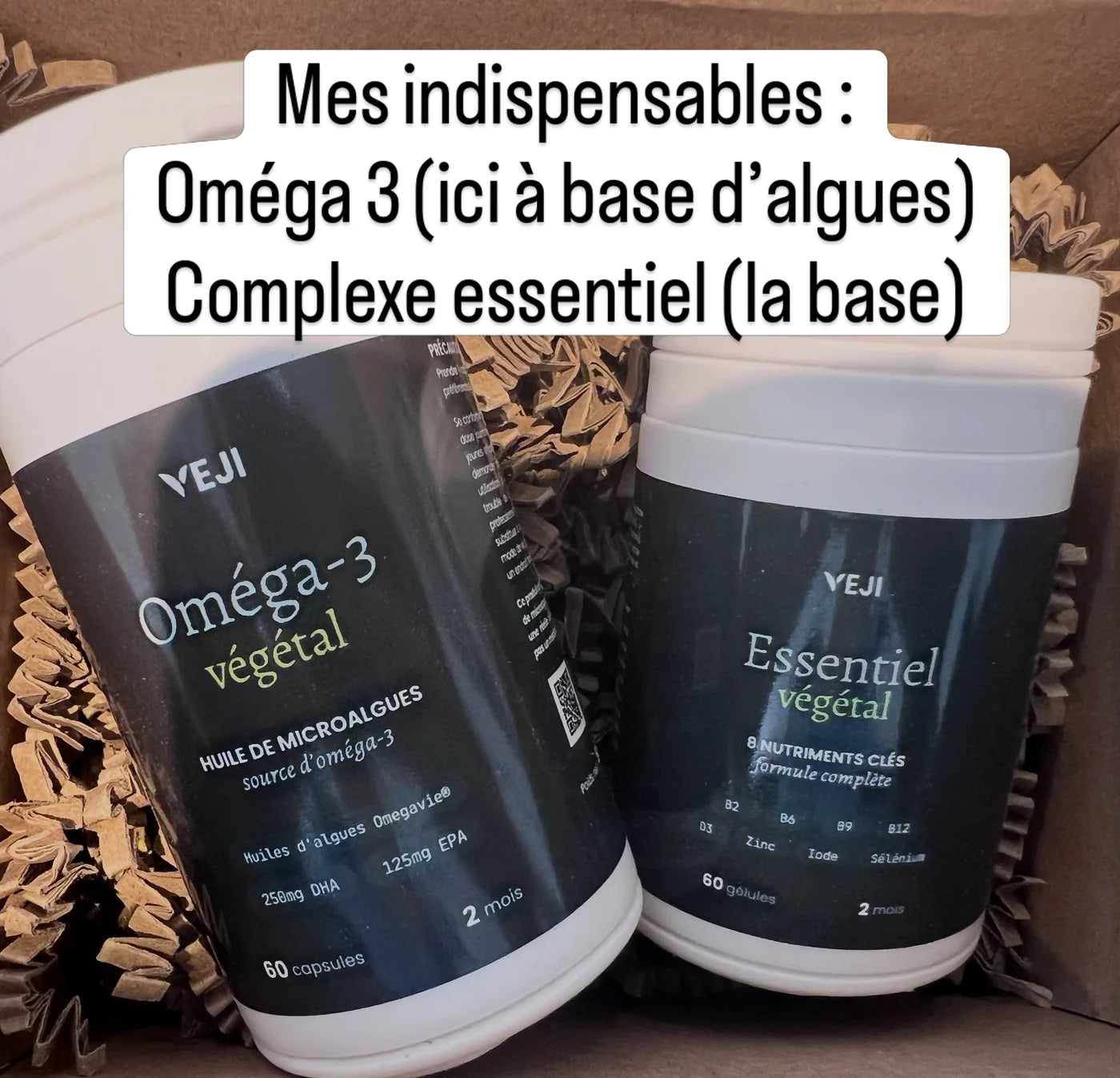 Publication Instagram de @vision_nature_by_laeti montrant les flacons Oméga-3 végétal et Essentiel végétal dans leur colis, avec le texte « Mes indispensables ».