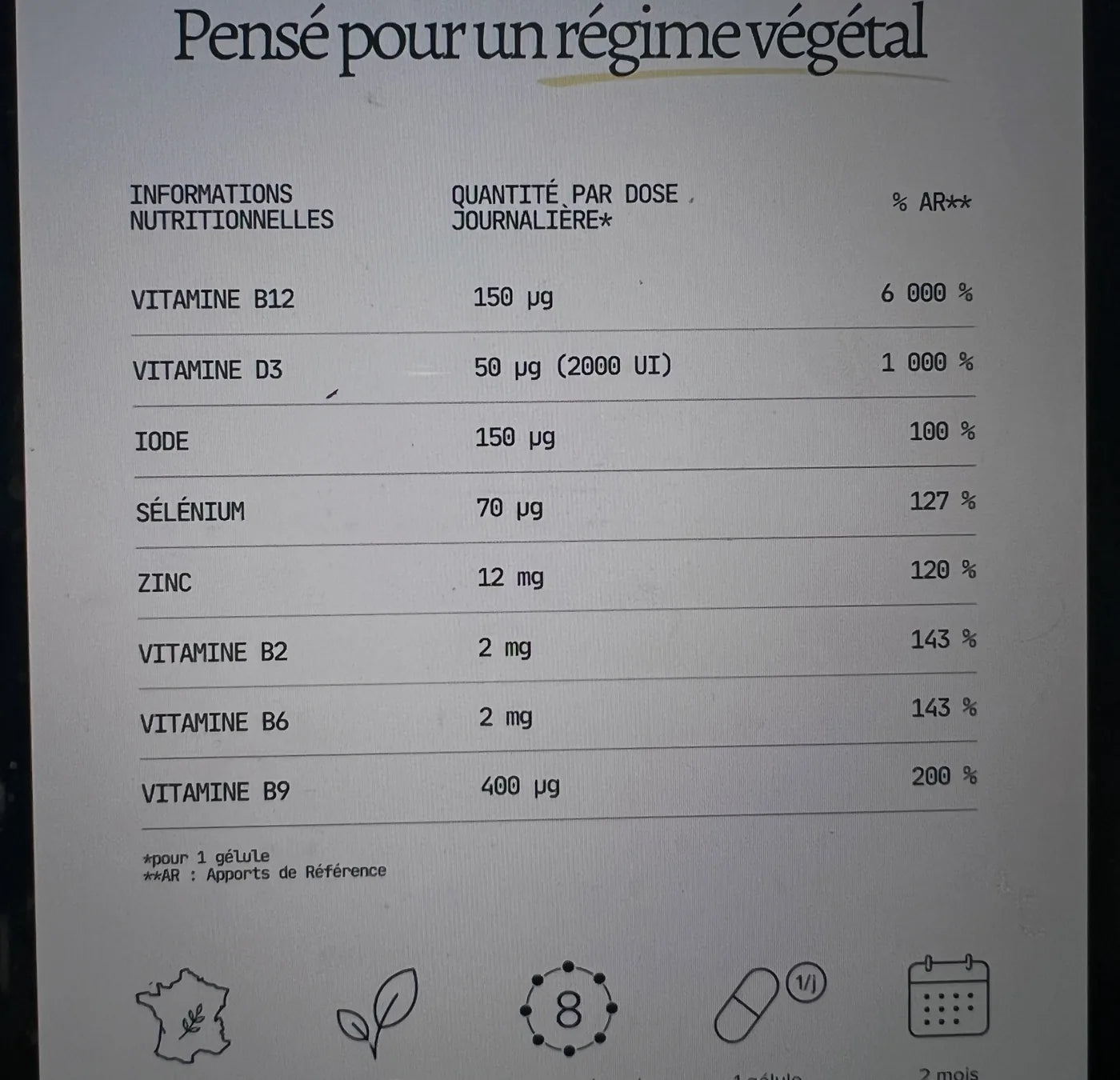 Publication Instagram de @vision_nature_by_laeti montrant le tableau nutritionnel d’Essentiel végétal et listant notamment les vitamines B12 et D3, l’iode, le sélénium et le zinc.